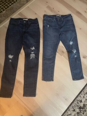 Levi's Women's Distressed Skinny Jeans - Dark Indigo & Medium Blue